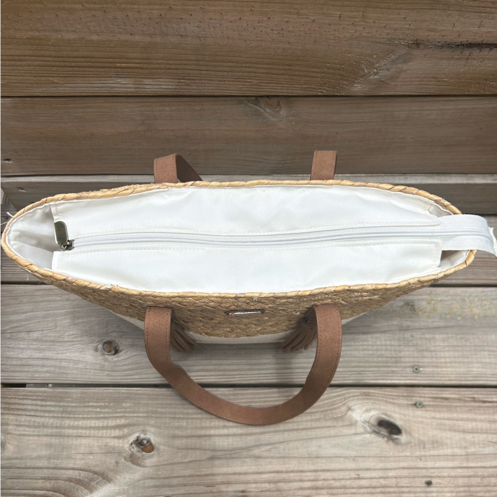 Straw & Rope Shoulder Tote - Picture 8 of 10